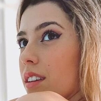 Valen Legaria Nøgen