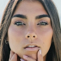 Valentina Grant Nøgen
