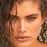 Valentina Sampaio Nøgen