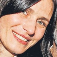 Valeria Beliasava Nøgen