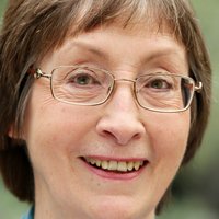 Valerie Minifie Nøgen