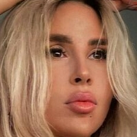 Vattel Anastasia Nøgen