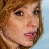Vica Kerekes Nøgen