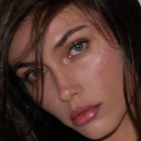 Vika Bronova Nøgen
