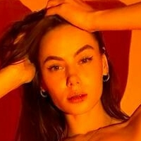 Vikkiraw Nøgen