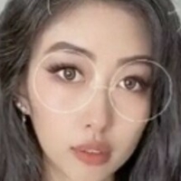 Vyxia Vyxphan Nøgen