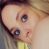 wetlittleblonde Nøgen