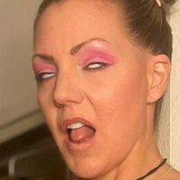 Whoiskateh Nøgen