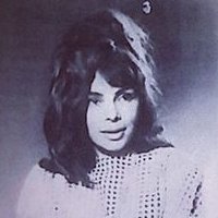 Yara Lex Nøgen