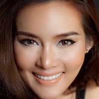 Yayaying Rhatha Phongam Nøgen