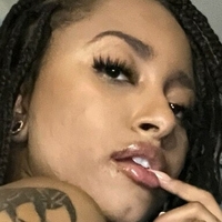 Yazmin Royal Nøgen
