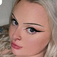 yelahlittle Nøgen
