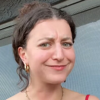 Yvette Segan Nøgen