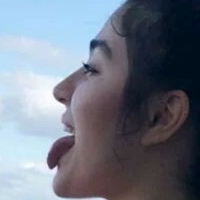 Zhale Nøgen