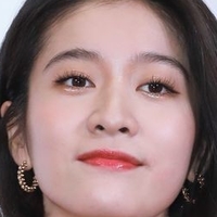 Zhang Xueying Nøgen