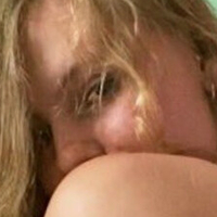 Zoe Canestraro Nøgen